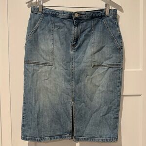 GAP Light Blue Denim Pencil Skirt